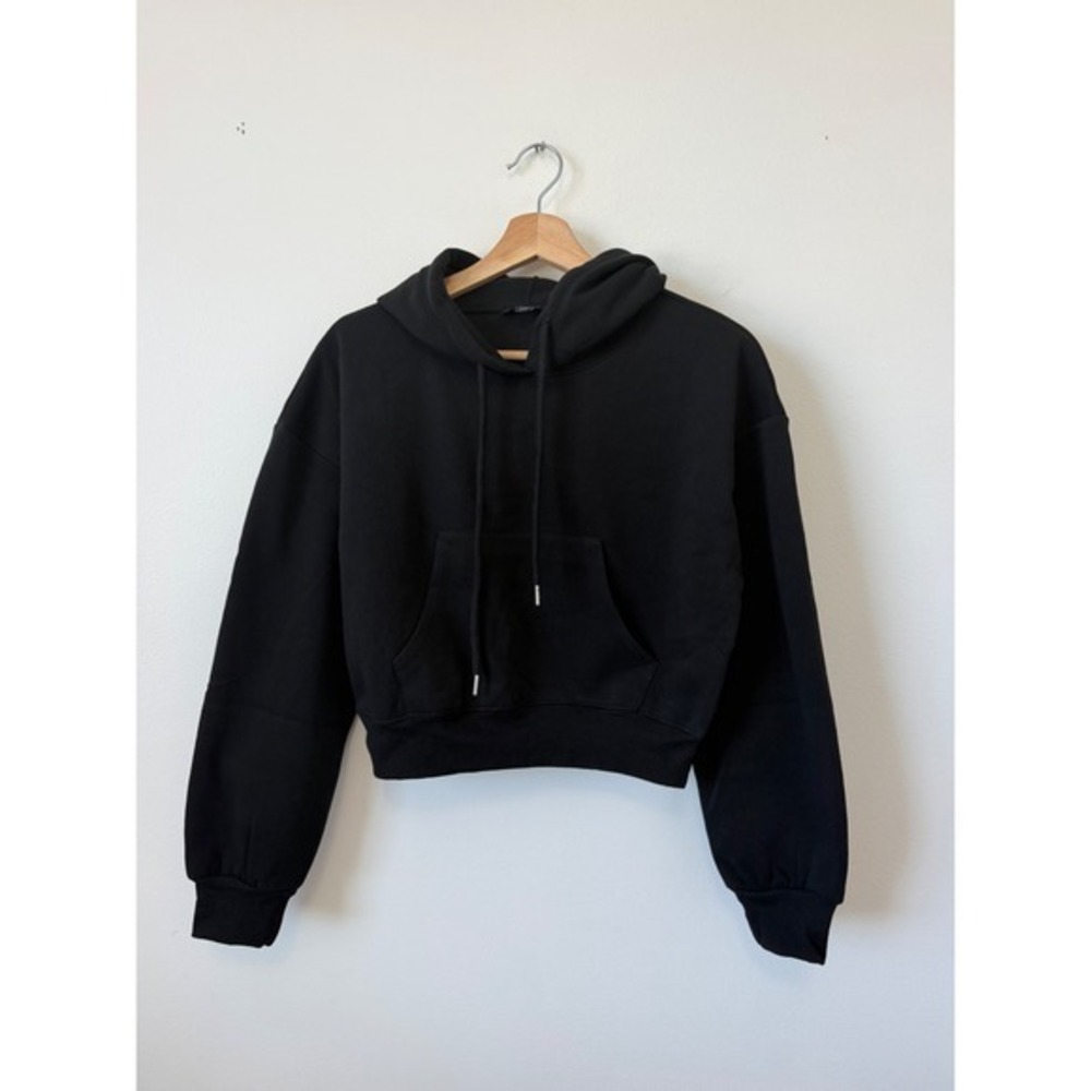 Women's Black Cropped Fleece Hoodie – Ambiance – Medium – NWOT - Picture 2 of 4